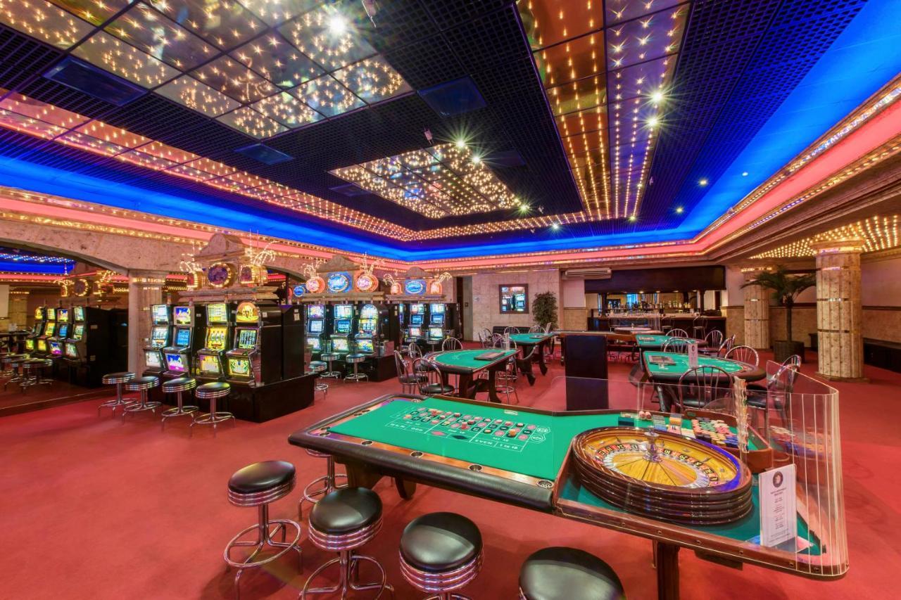 Catalonia Royal Bavaro (Adults Only) Пунта-Кана Екстер'єр фото Casino Austria Vienna