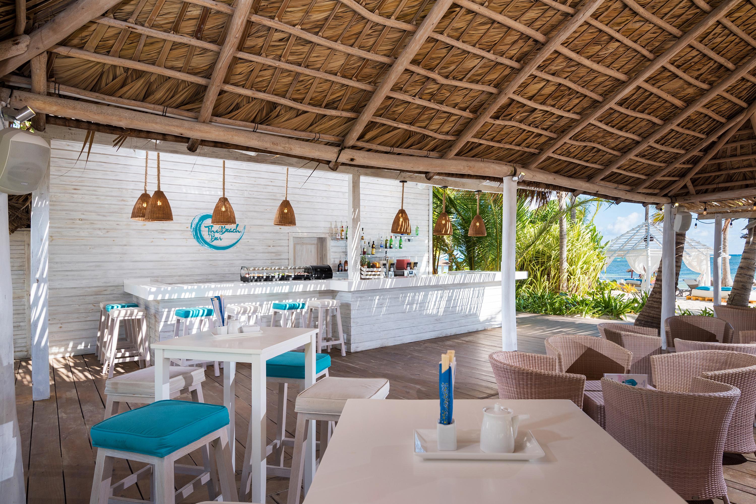 Catalonia Royal Bavaro (Adults Only) Пунта-Кана Екстер'єр фото The Beach Club