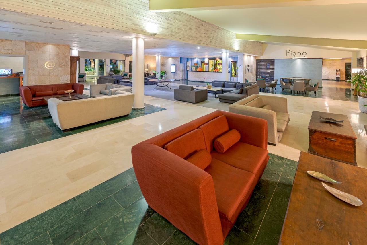 Catalonia Royal Bavaro (Adults Only) Пунта-Кана Екстер'єр фото Lobby