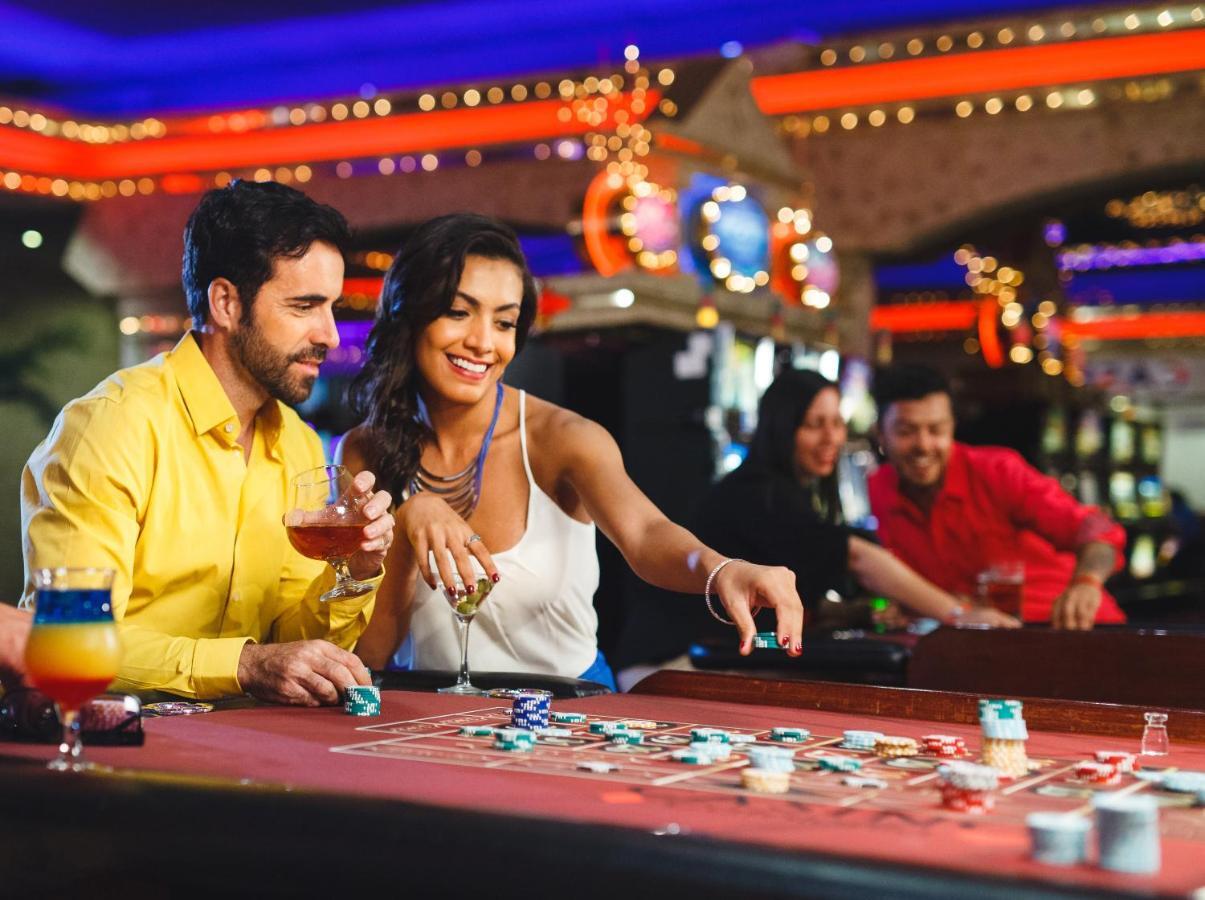 Catalonia Royal Bavaro (Adults Only) Пунта-Кана Екстер'єр фото Casino in Punta Cana